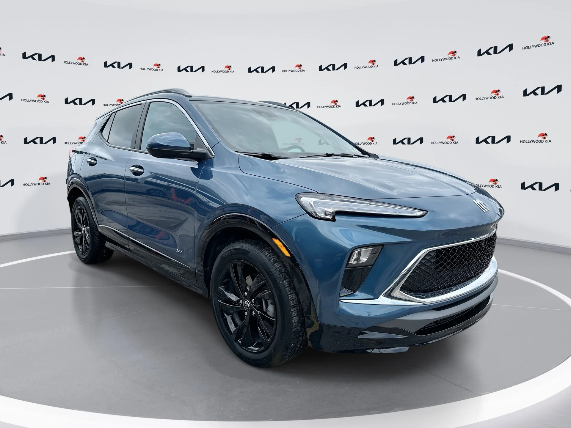 2026 Buick Encore GX Sport Touring's photo