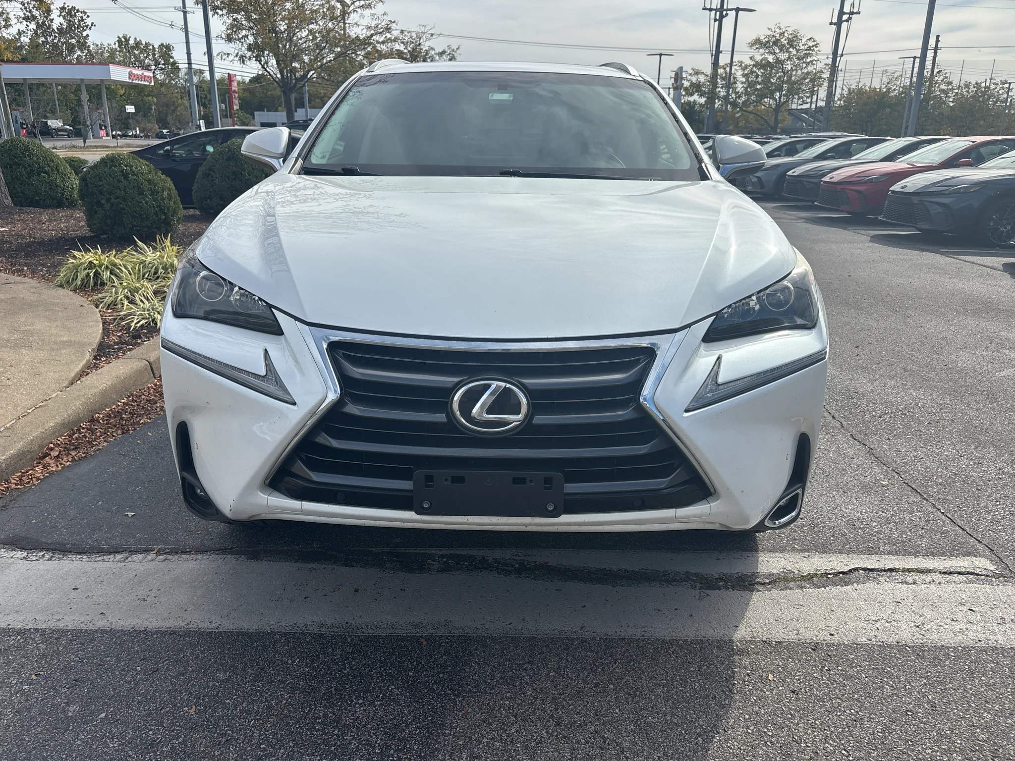 Used 2015 Eminent White Pearl Lexus Base image 2