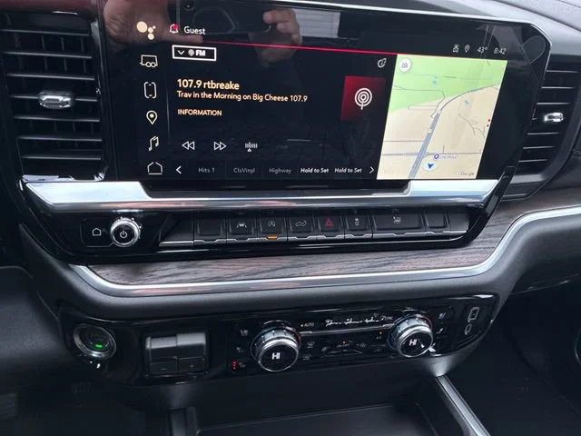 New 2026 Onyx Black GMC SLT image 19