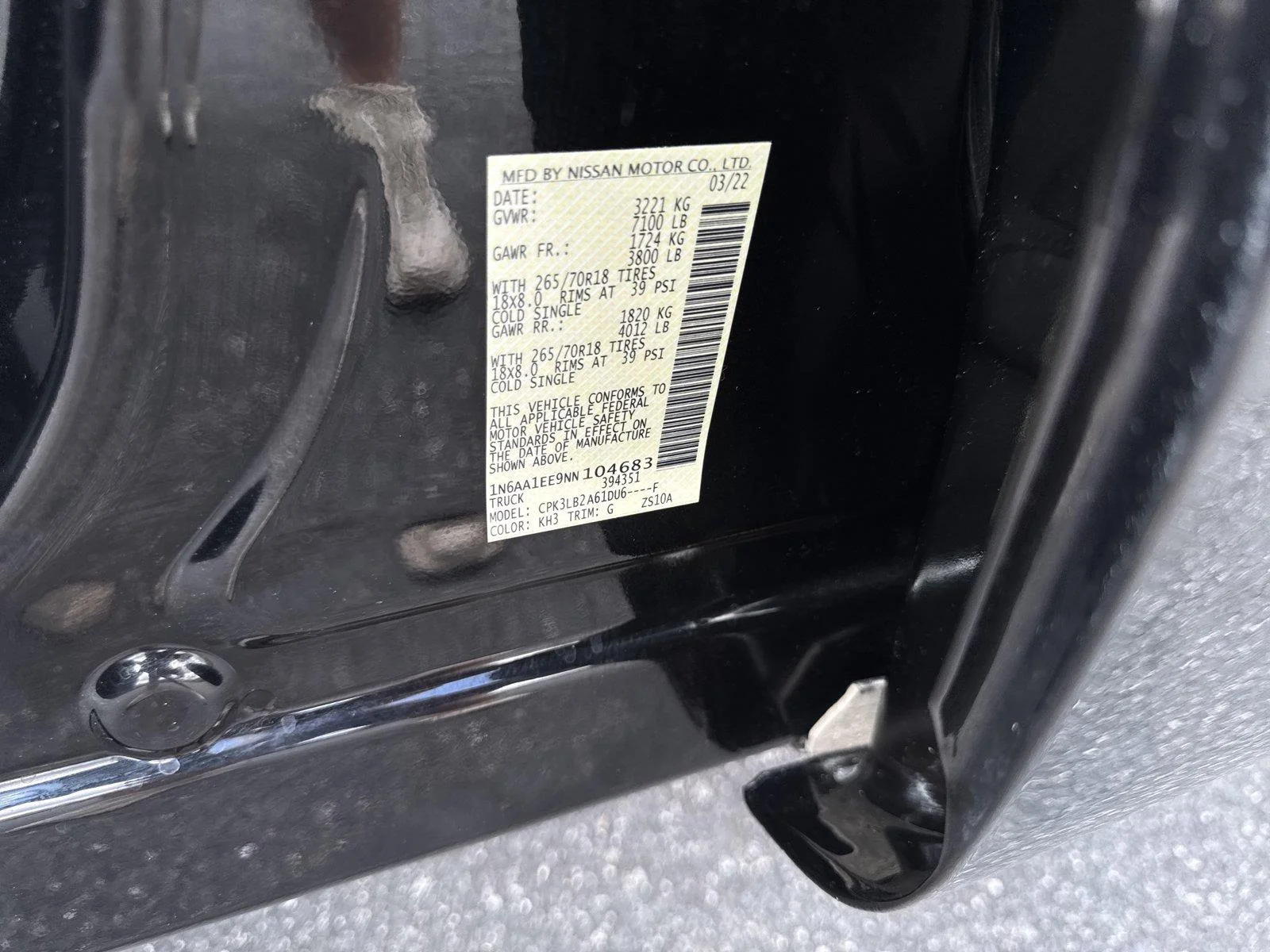 Used 2022 Super Black Nissan SV image 34