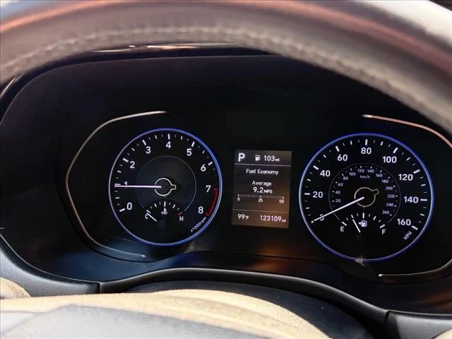 Used 2020 White Hyundai SEL image 18