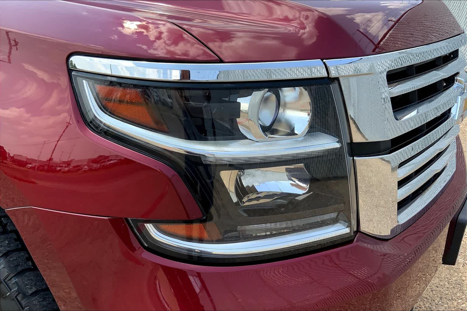 Used 2017 Siren Red Tintcoat Chevrolet LT image 28