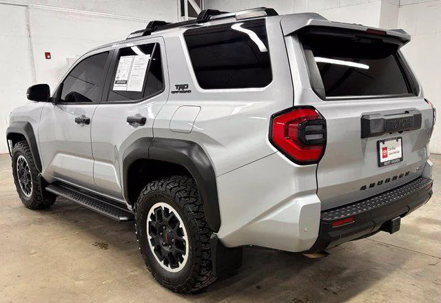 Used 2025 CUTTING EDGE Toyota  image 4