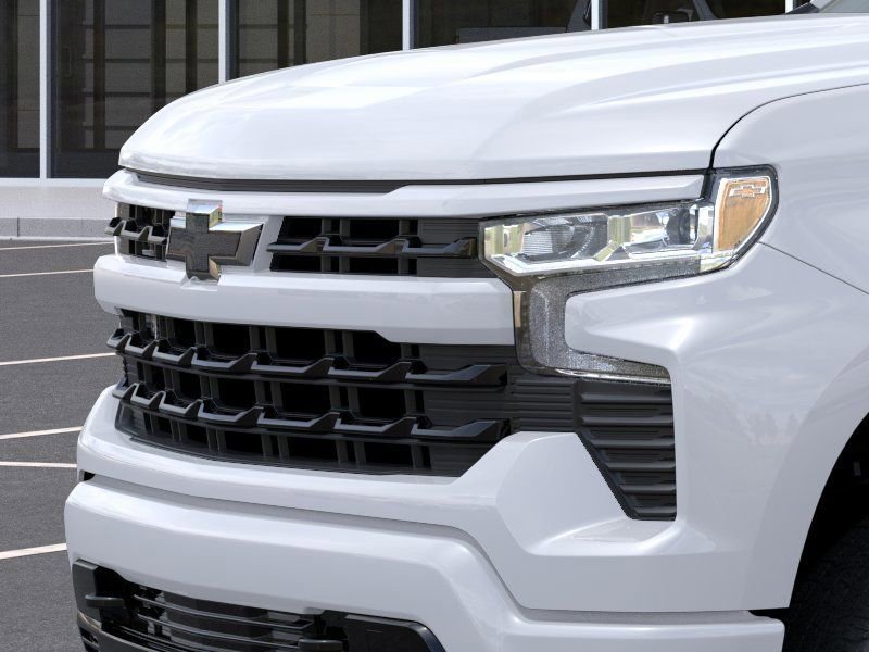 New 2026 Summit White Chevrolet RST image 13