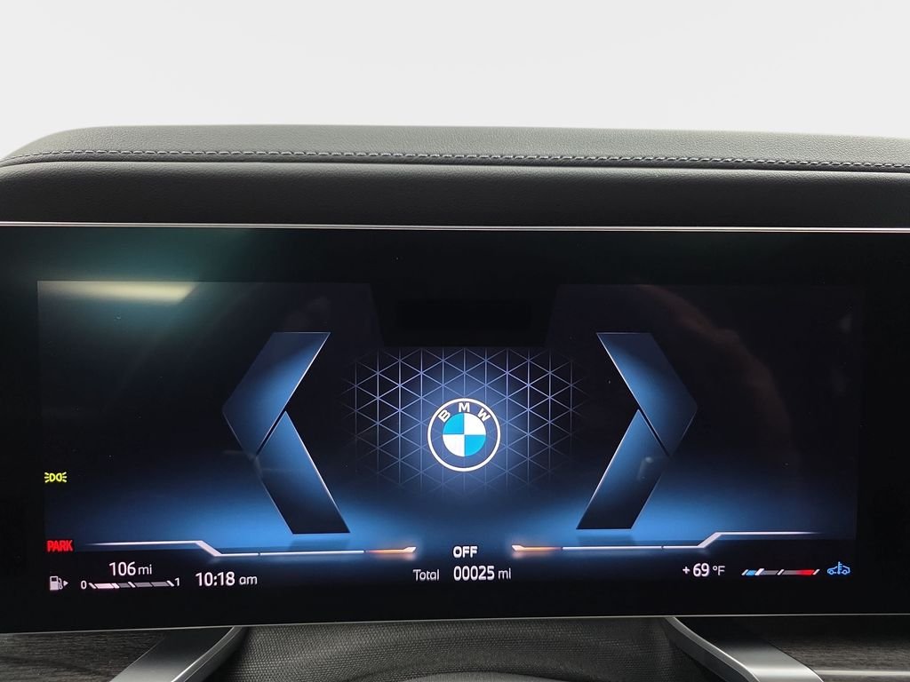New 2026 Black Sapphire Metallic BMW 760i xDrive image 19