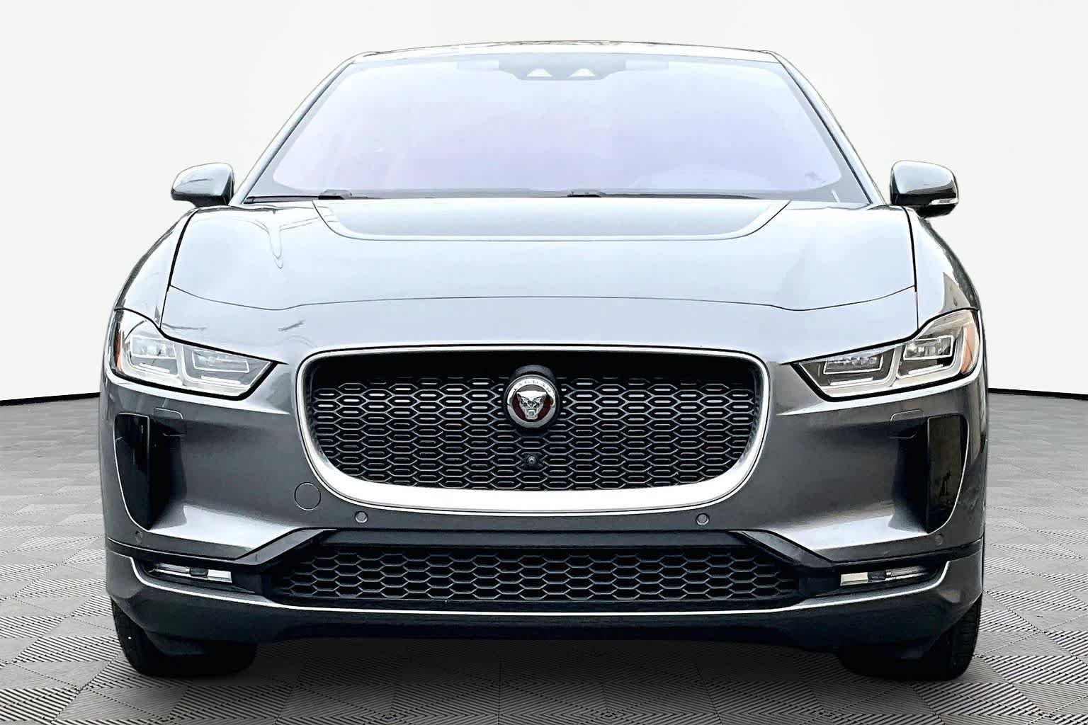 Used 2020 Corris Grey Metallic Jaguar HSE image 6