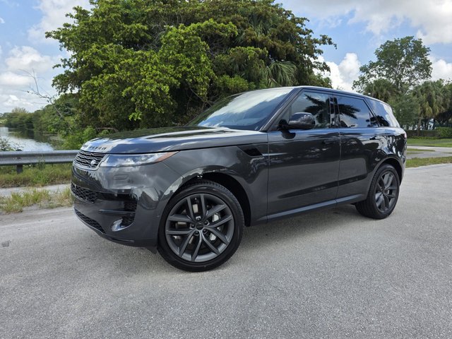 2026 Land Rover Range Rover Sport SE P360