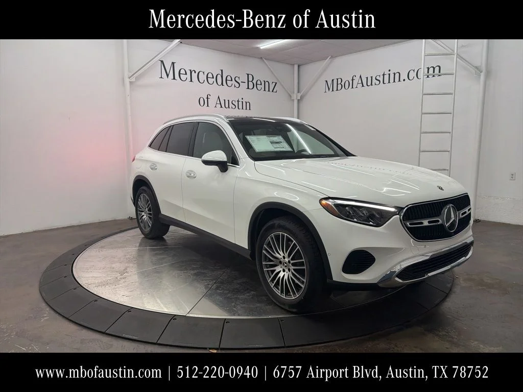 Used 2026 White Mercedes-Benz GLC 300 image 1