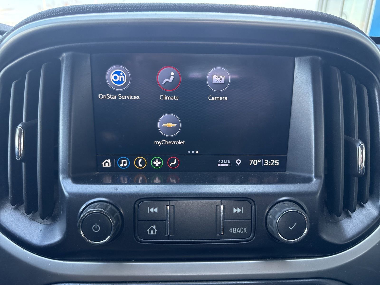 Used 2022 Black Chevrolet ZR2 image 22