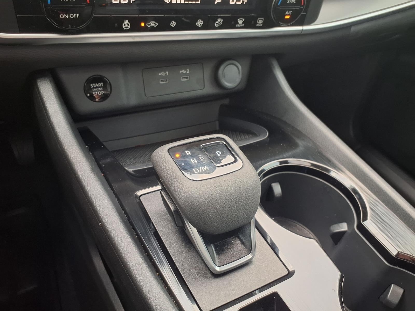 2026 Nissan Rogue photo 27 of 28