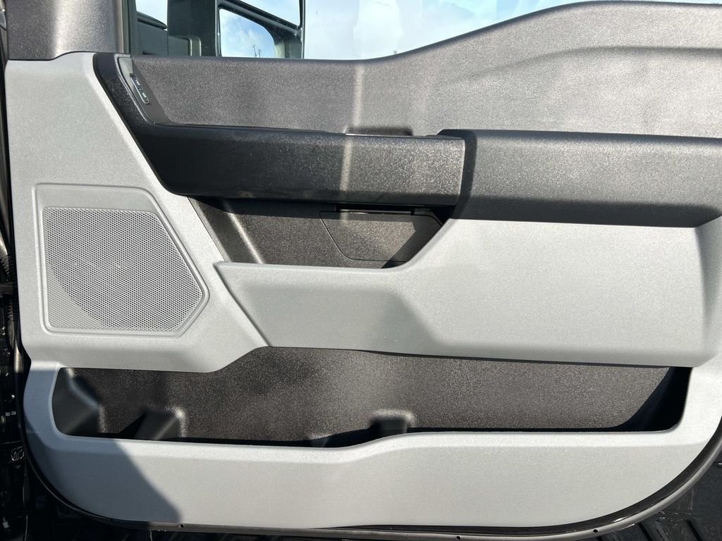 Used 2026 Black Metallic Ford XL image 24
