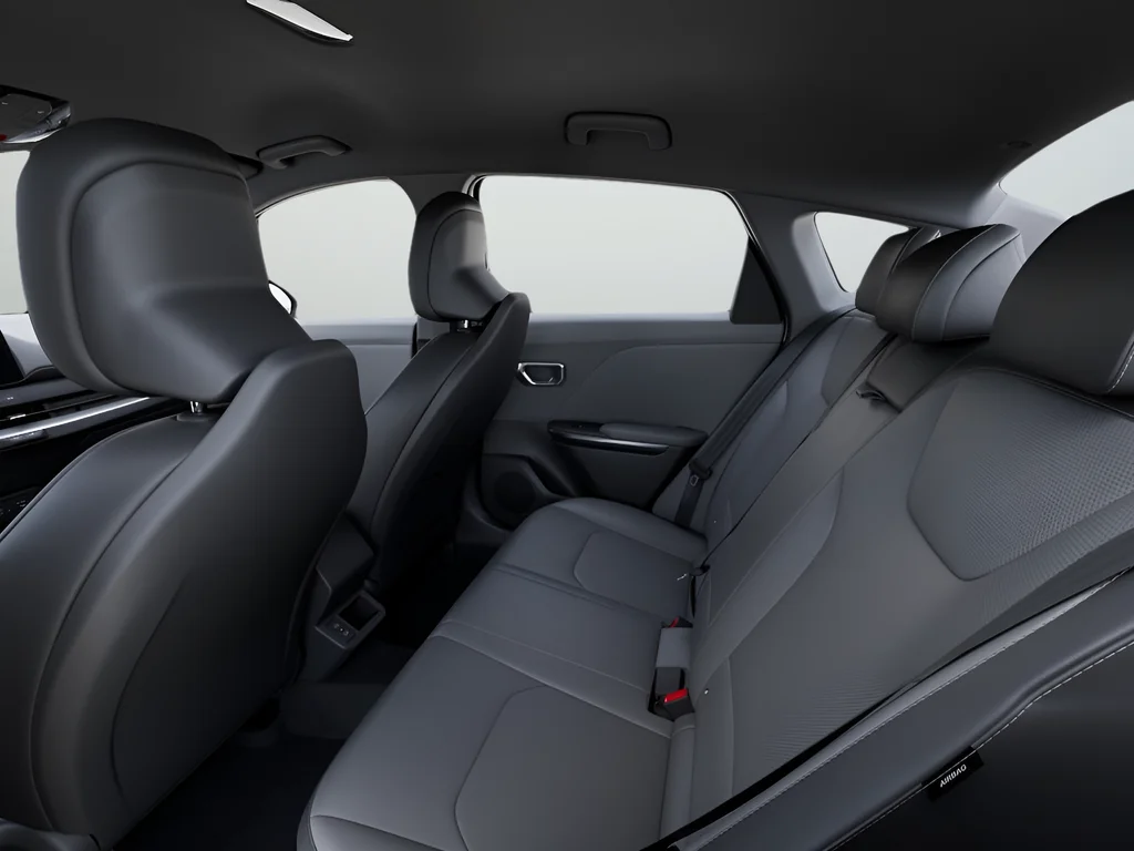 New 2026 Snow White Pearl Kia EX image 13