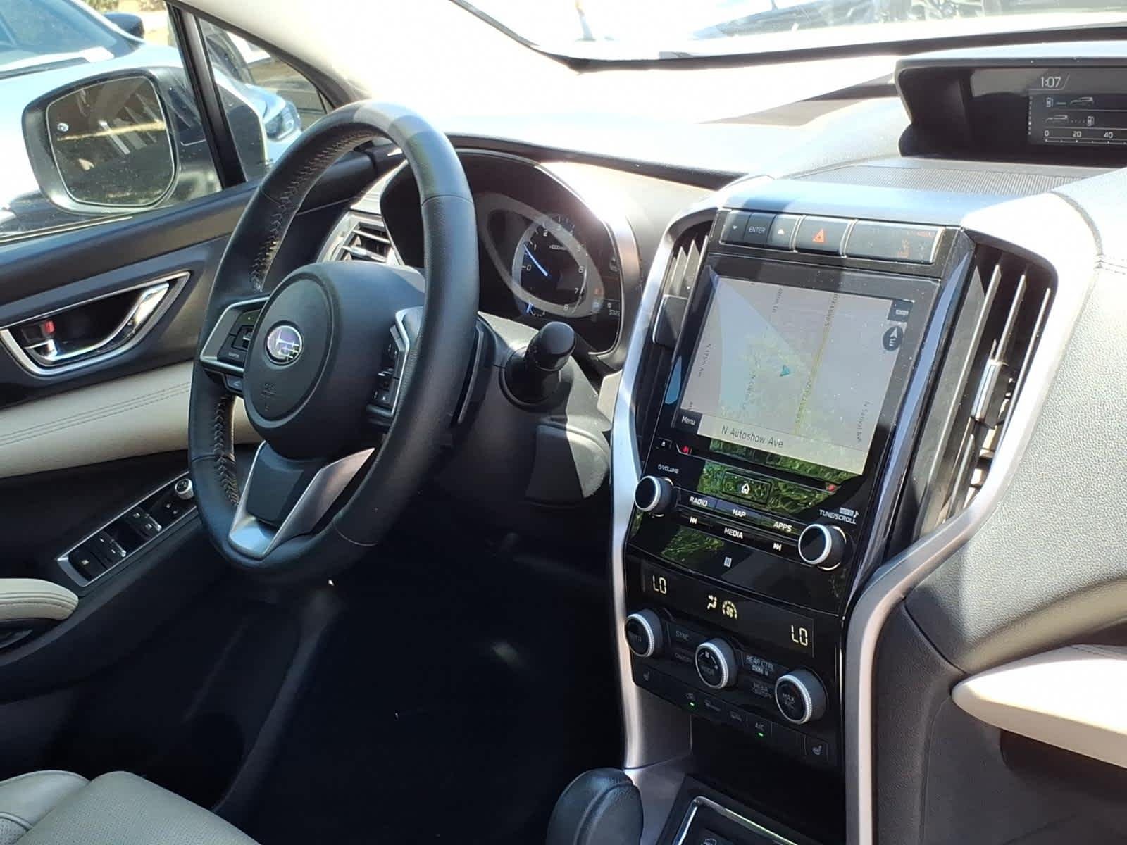 Used 2020 Crystal White Pearl Subaru Limited image 16