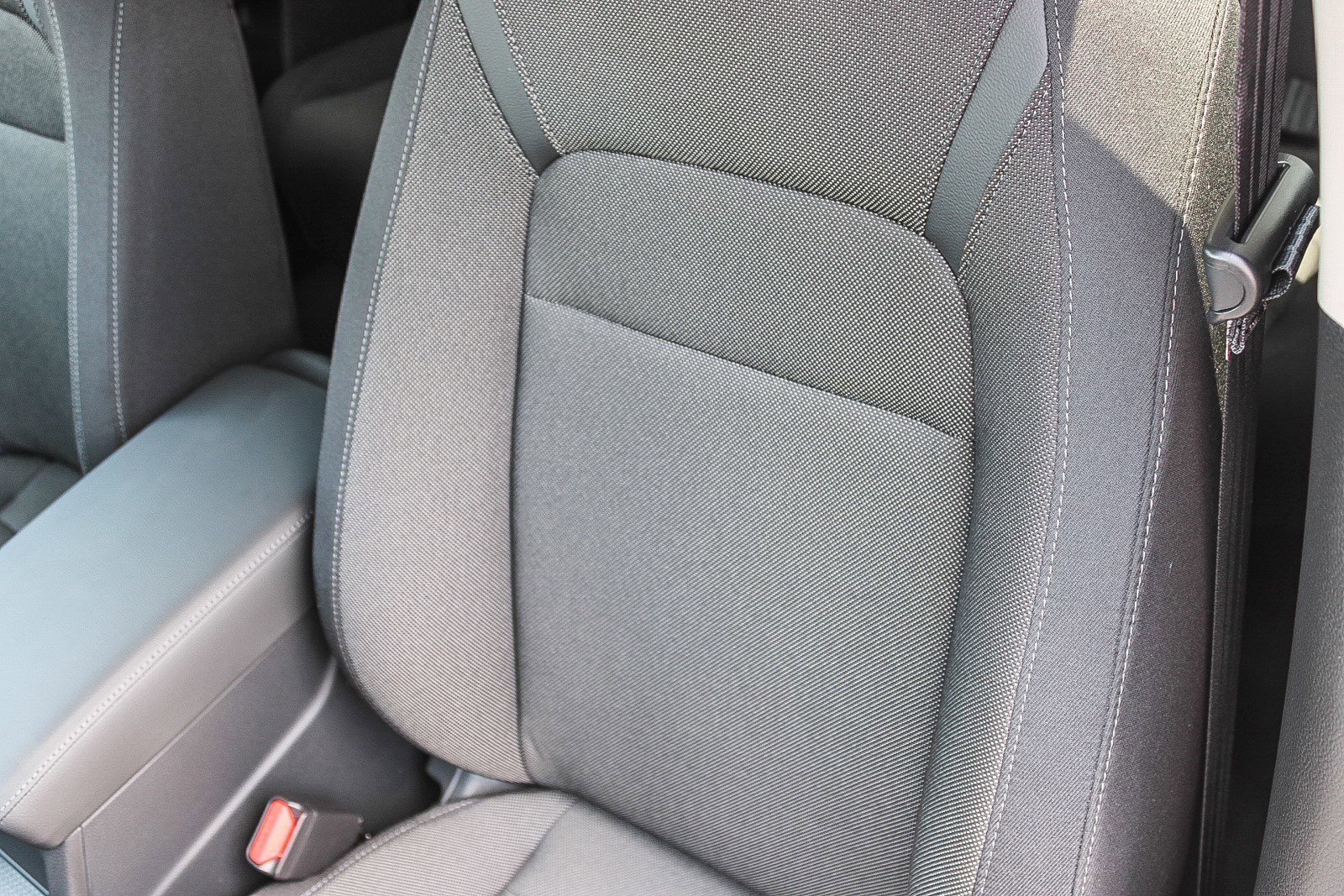 New 2026 Urban Gray Pearl Honda LX image 24