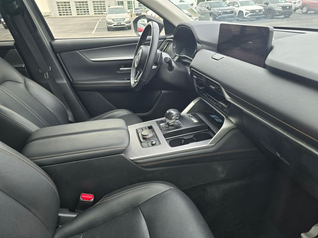 Used 2025 Black Mazda 3.3 Turbo Preferred image 14