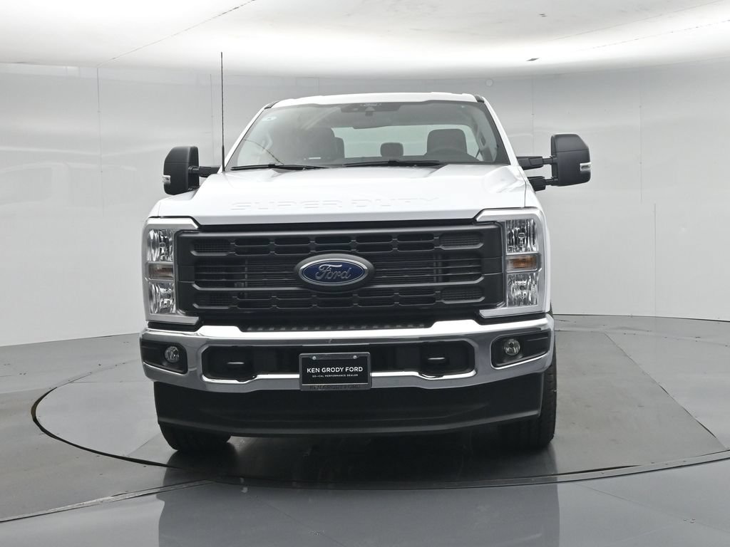 New 2026 Oxford White Ford XL image 22