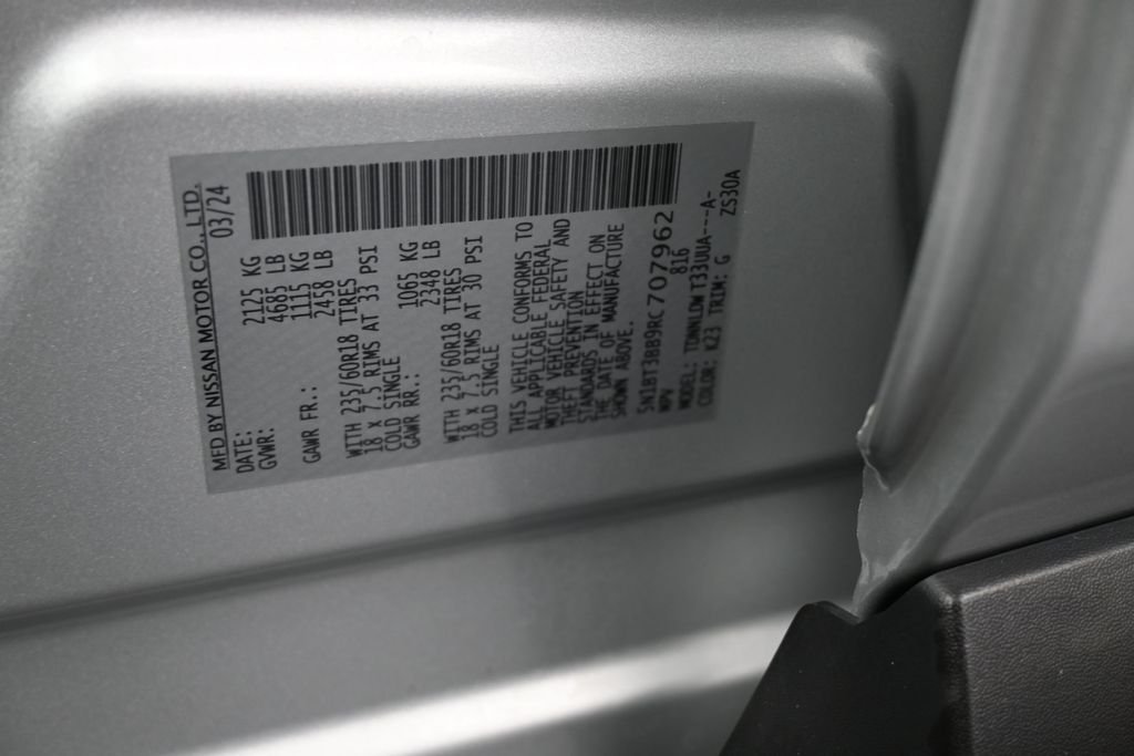 Used 2024 Silver Nissan SV image 20