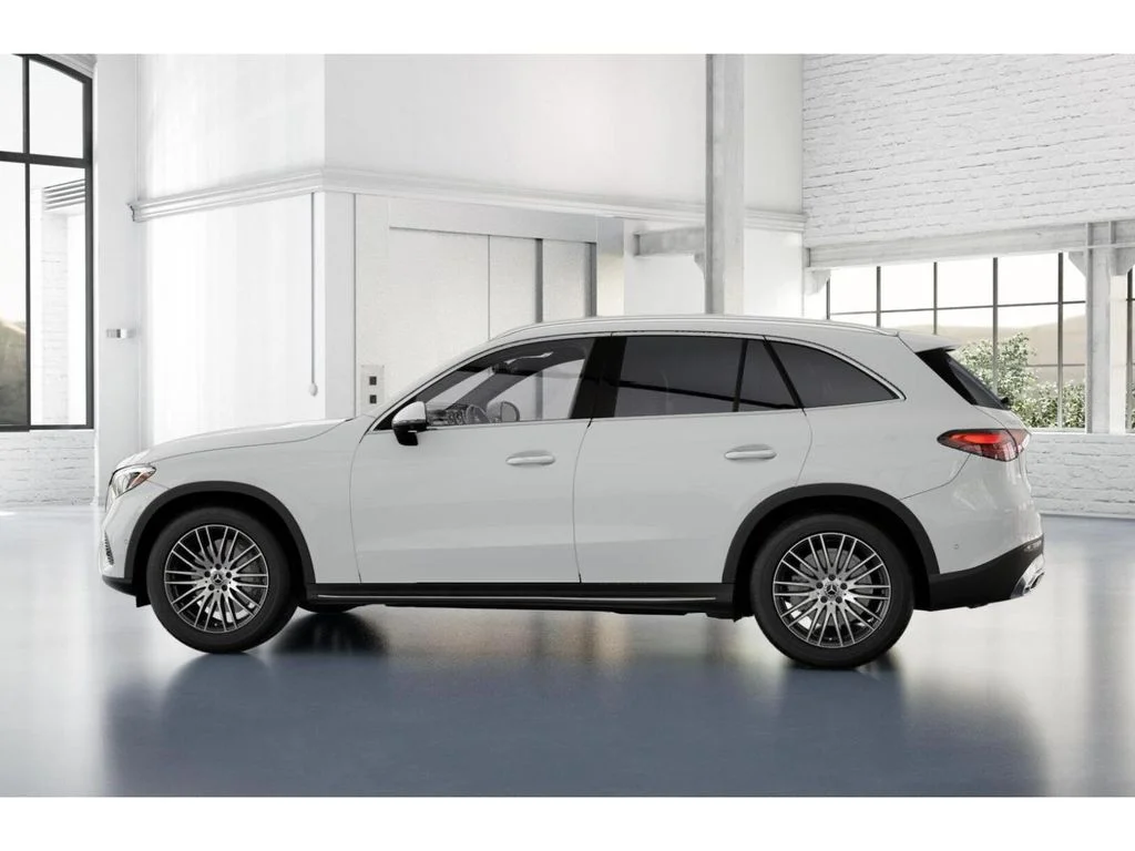 New 2026 White Mercedes-Benz GLC 300 image 33
