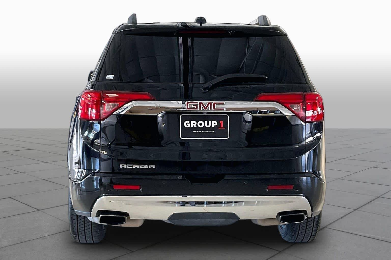 Used 2019 Ebony Twilight Metallic GMC Denali image 4
