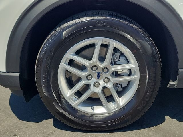 Used 2026 Star White Ford Active image 26
