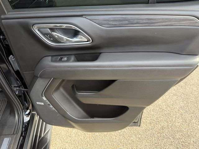 Used 2023 Onyx Black GMC SLT image 17