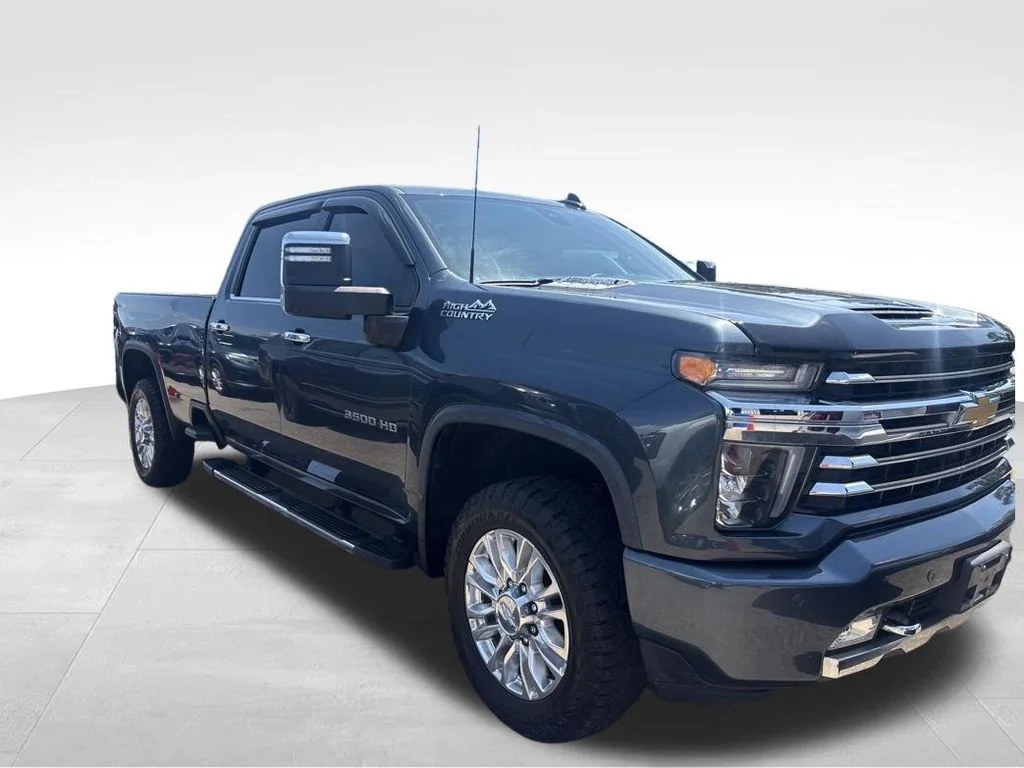 Used 2020 Gray Chevrolet High Country image 5
