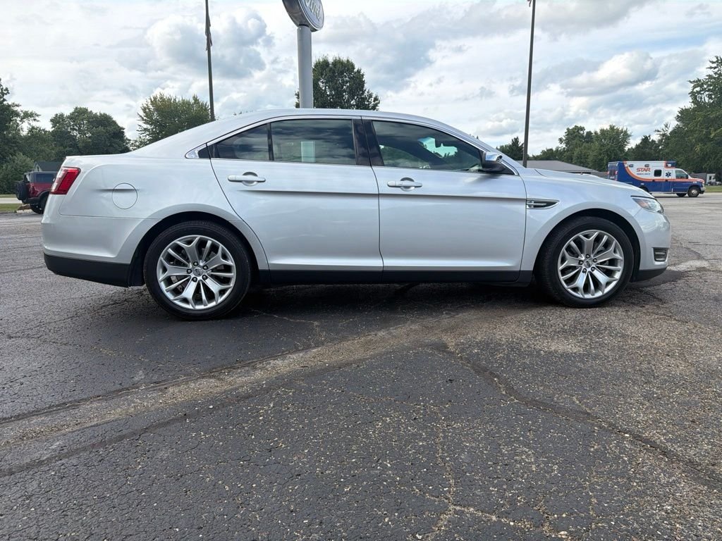 Used 2019 Ingot Silver Ford Limited image 7