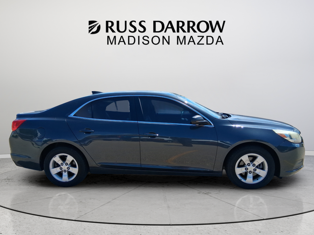 Used 2015 Gray Chevrolet LS image 7