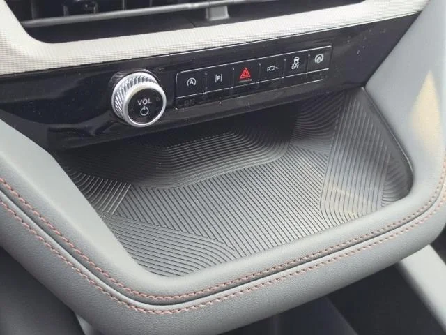 New 2026 Vapor Blue Metallic Ford Active image 37