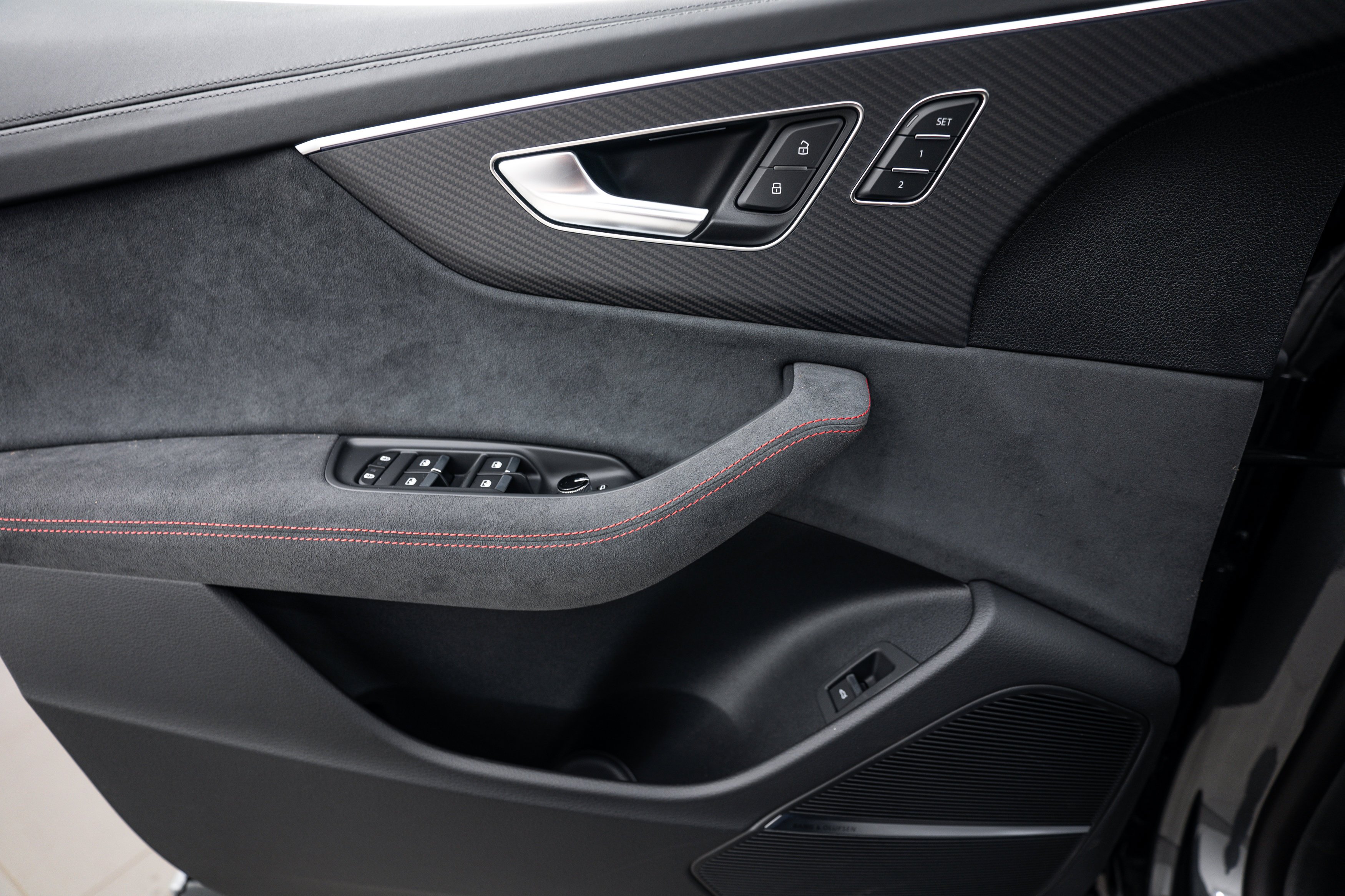 New 2026 Daytona Gray Audi performance image 15