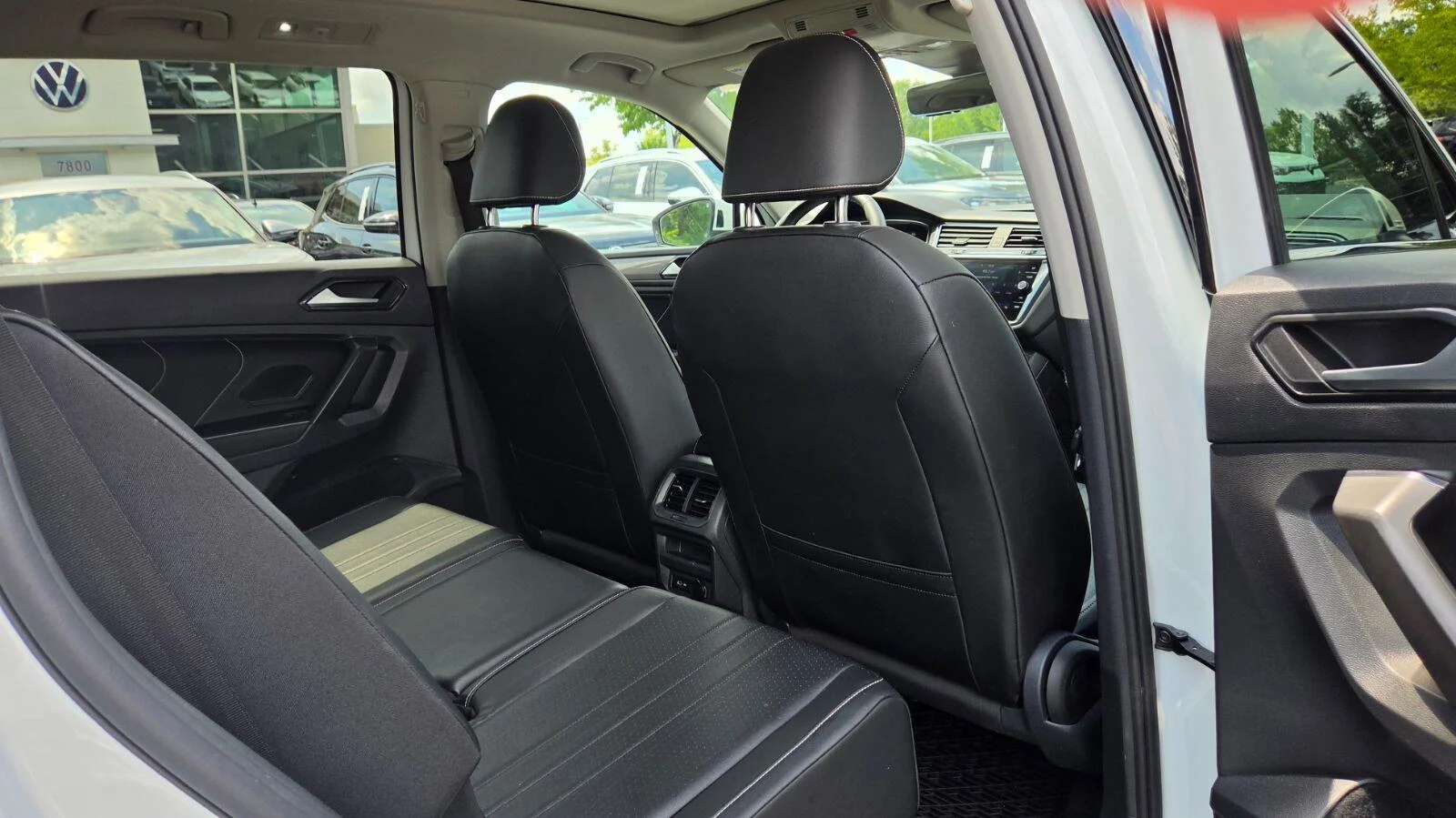 Certified Used 2022 Pure White Volkswagen SE image 51