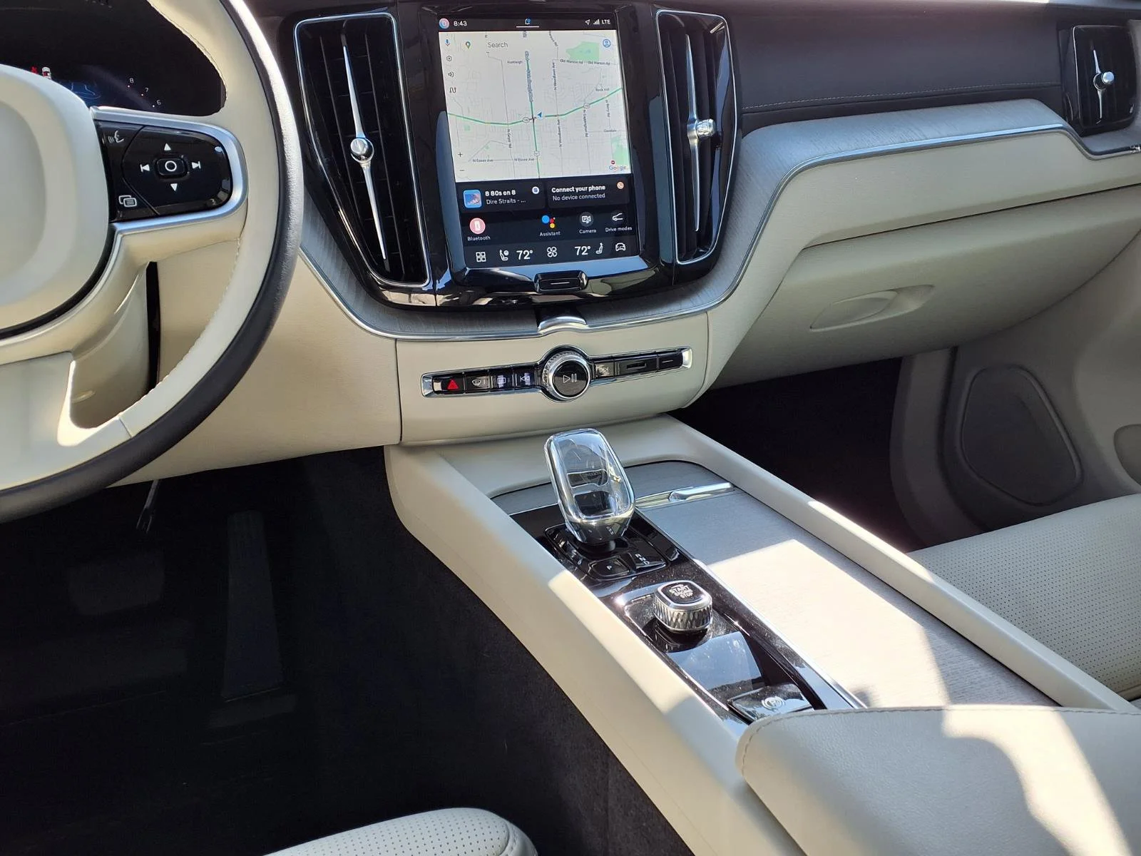 Used 2025 Bright Dusk Metallic Volvo Ultra image 7