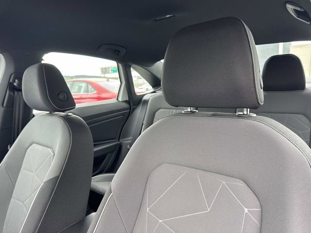 New 2026 White Volkswagen 1.5T Sport image 23