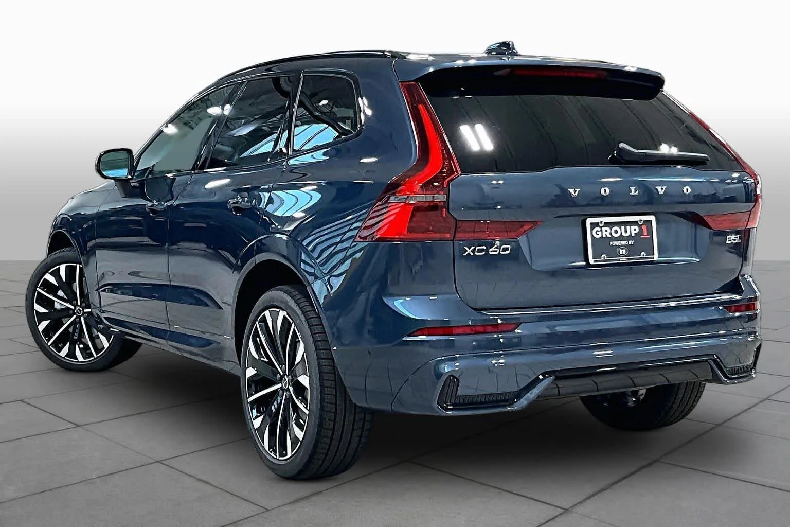 New 2026 Denim Blue Volvo Ultra image 3