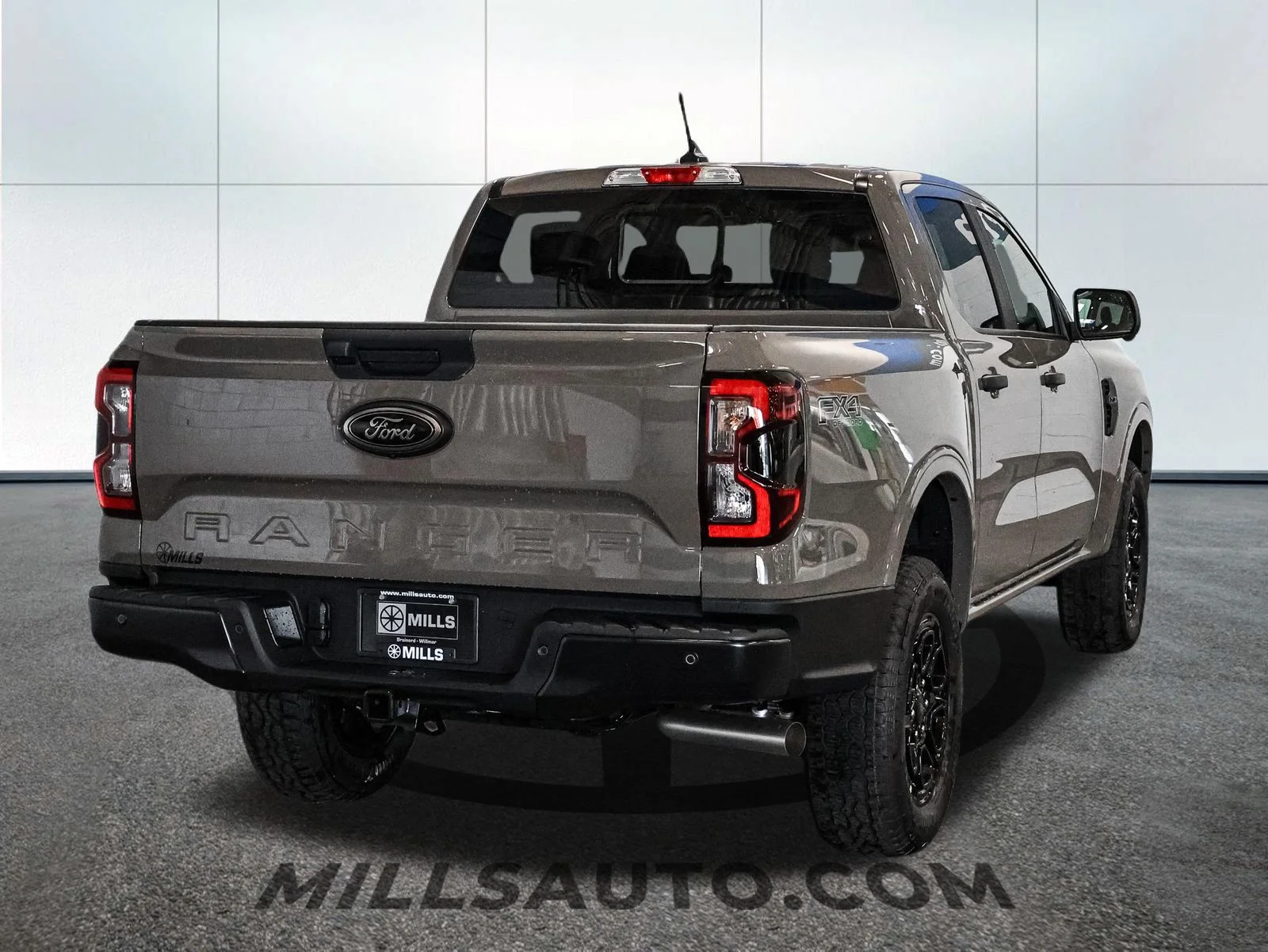 New 2026 Marsh Gray Ford XLT image 7