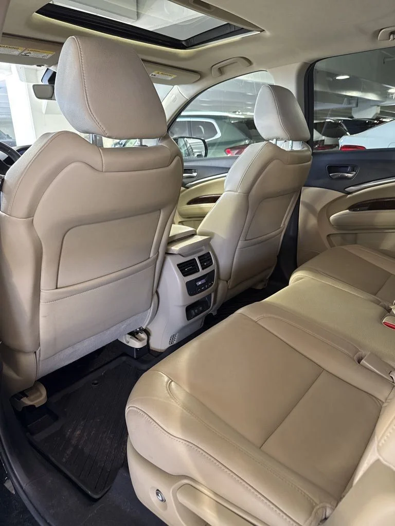 Used 2018  Acura 3.5L image 7