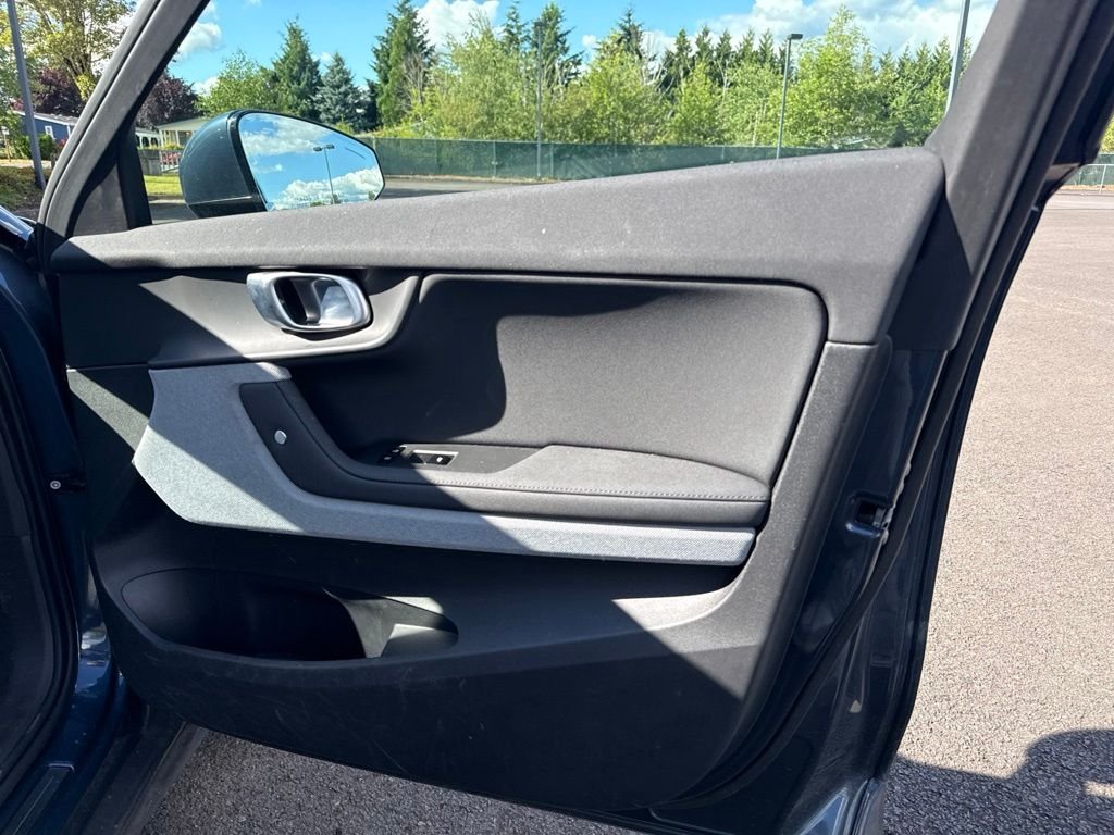 Used 2023 Midnight Metallic Polestar Long Range Dual Motor image 24