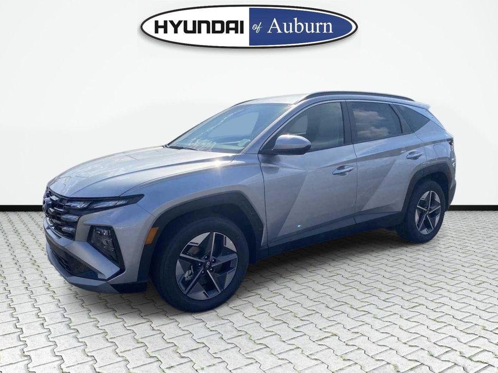 New 2026 Silver Hyundai SEL FWD image 9