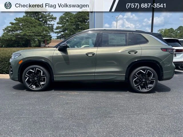 New 2026 Green Volkswagen 2.0T SEL R-Line Turbo image 4