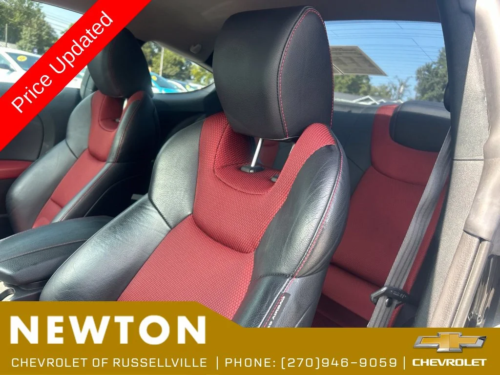 Used 2012 Black Hyundai 3.8 R-Spec image 5