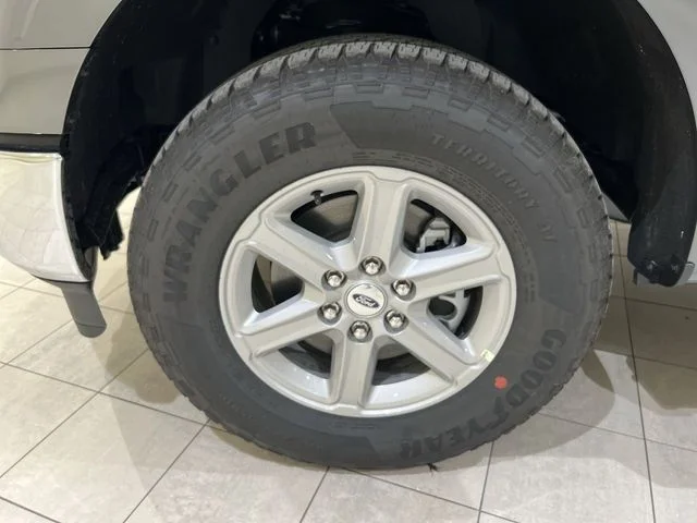 New 2025 Gray Ford XLT image 27