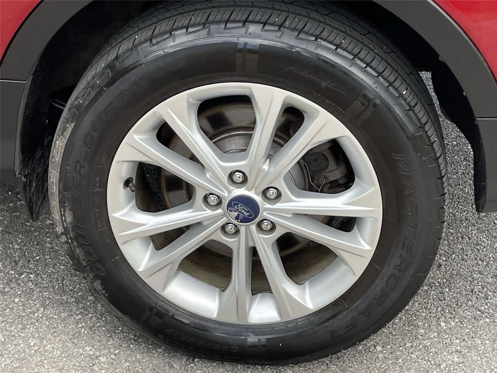 Used 2018 Ruby Red Metallic Tinted Clearcoat Ford SEL image 11