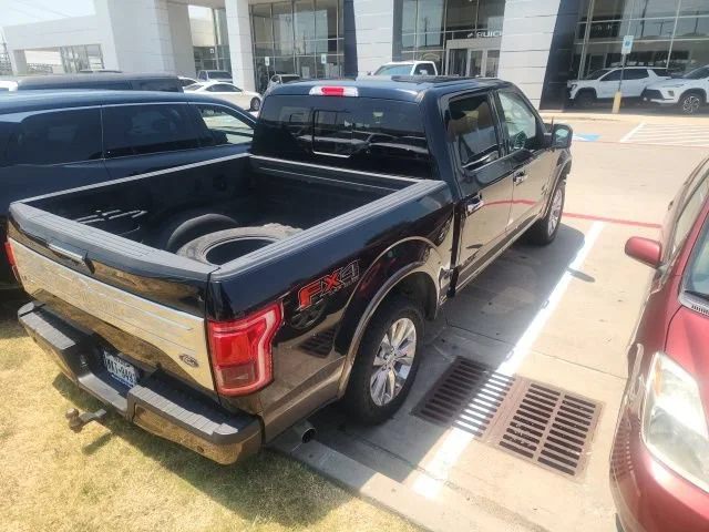 Used 2016 Black Ford XLT image 3
