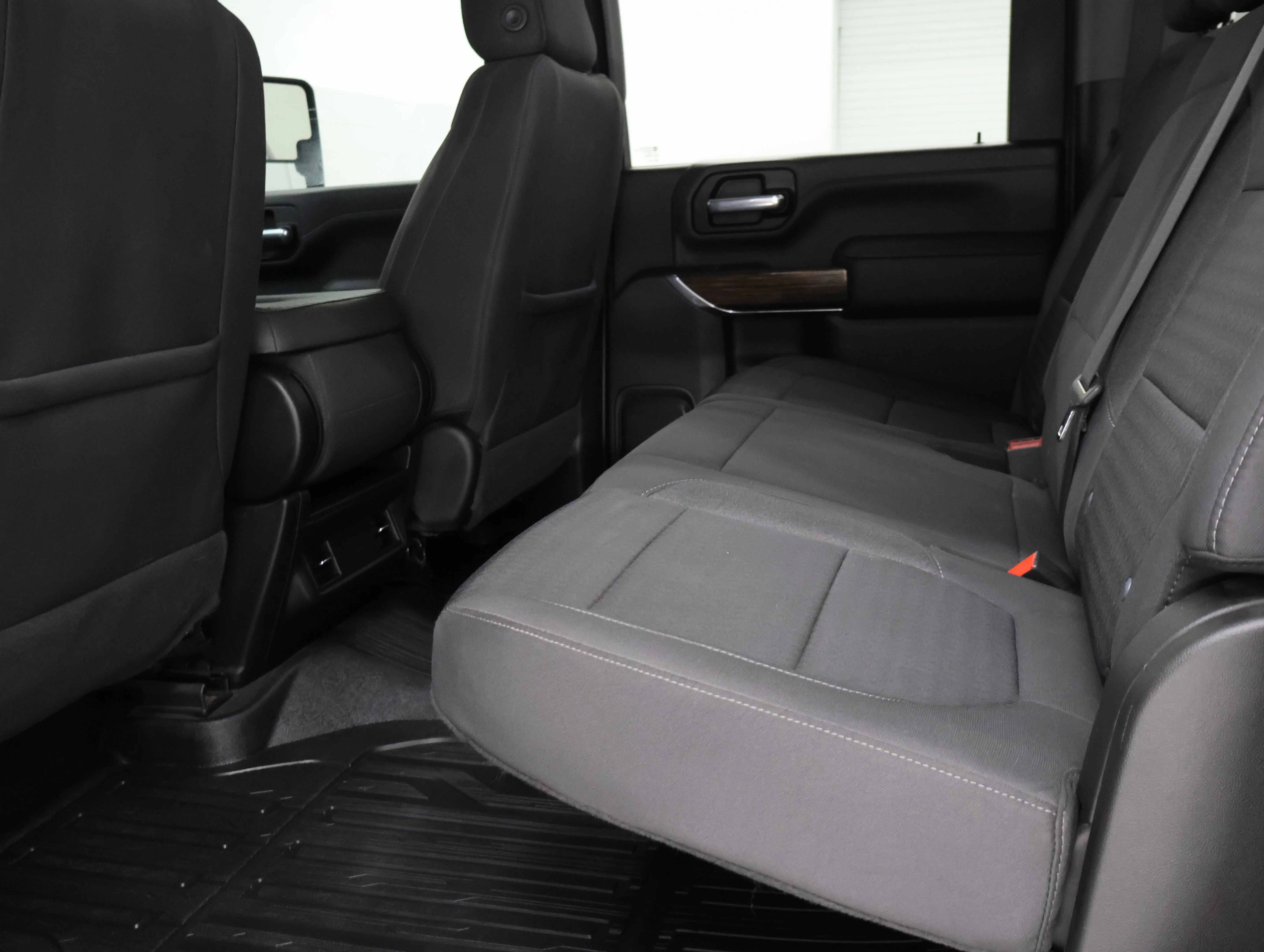 Used 2023 Pacific Blue Metallic GMC SLE image 33