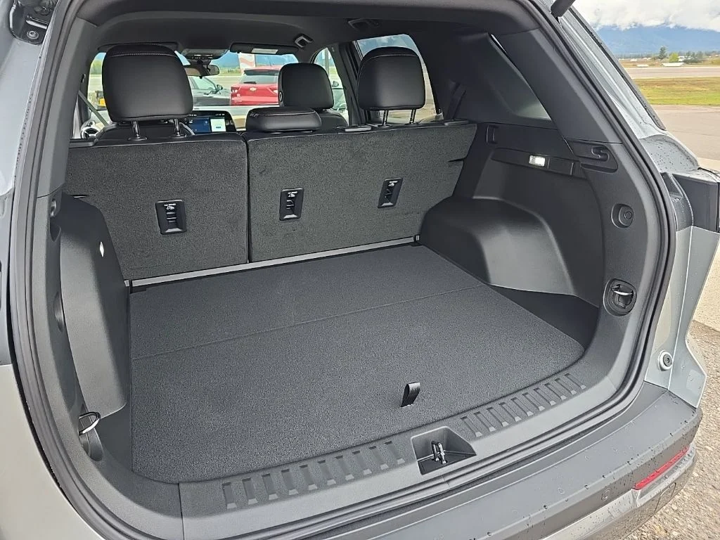 New 2026 Sterling Gray Metallic Chevrolet ACTIV image 22