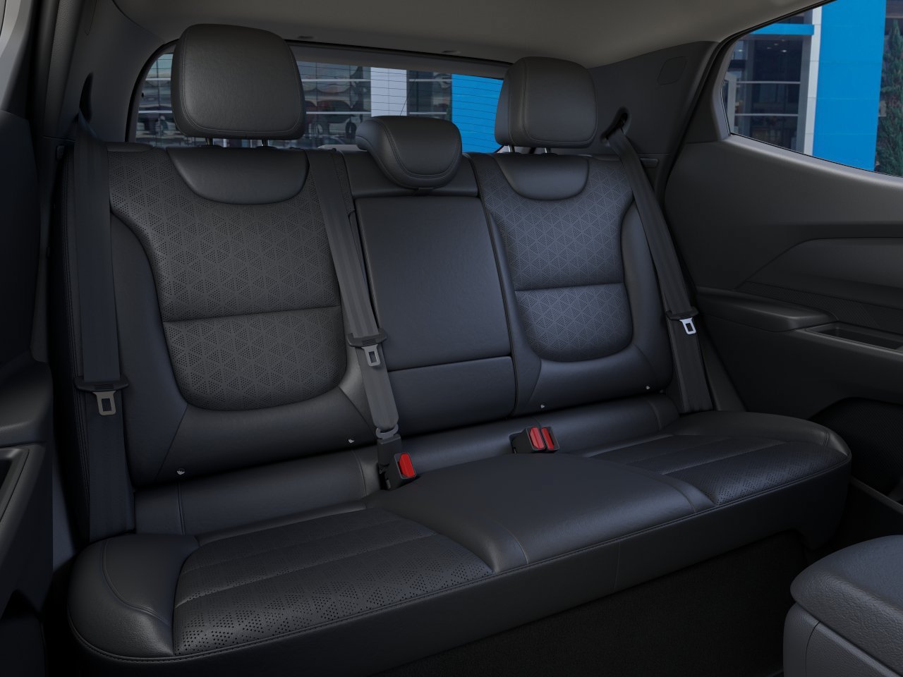 New 2027 Sterling Grey Metallic Chevrolet LT image 17