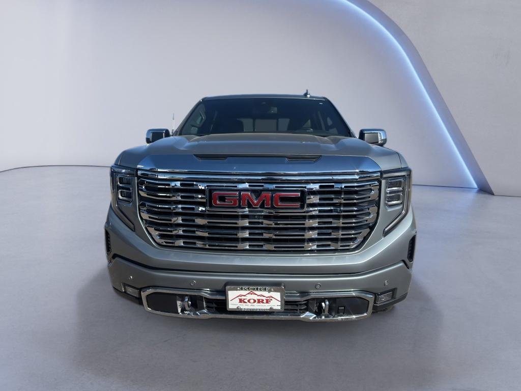 Used 2025 Sterling Metallic GMC Denali image 3