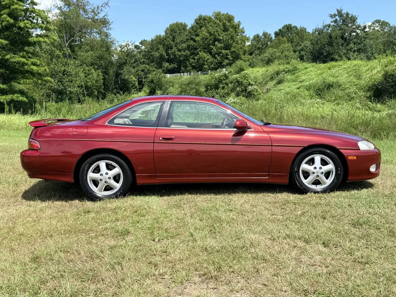 Used 2000 Red Lexus Base 2dr Coupe image 6