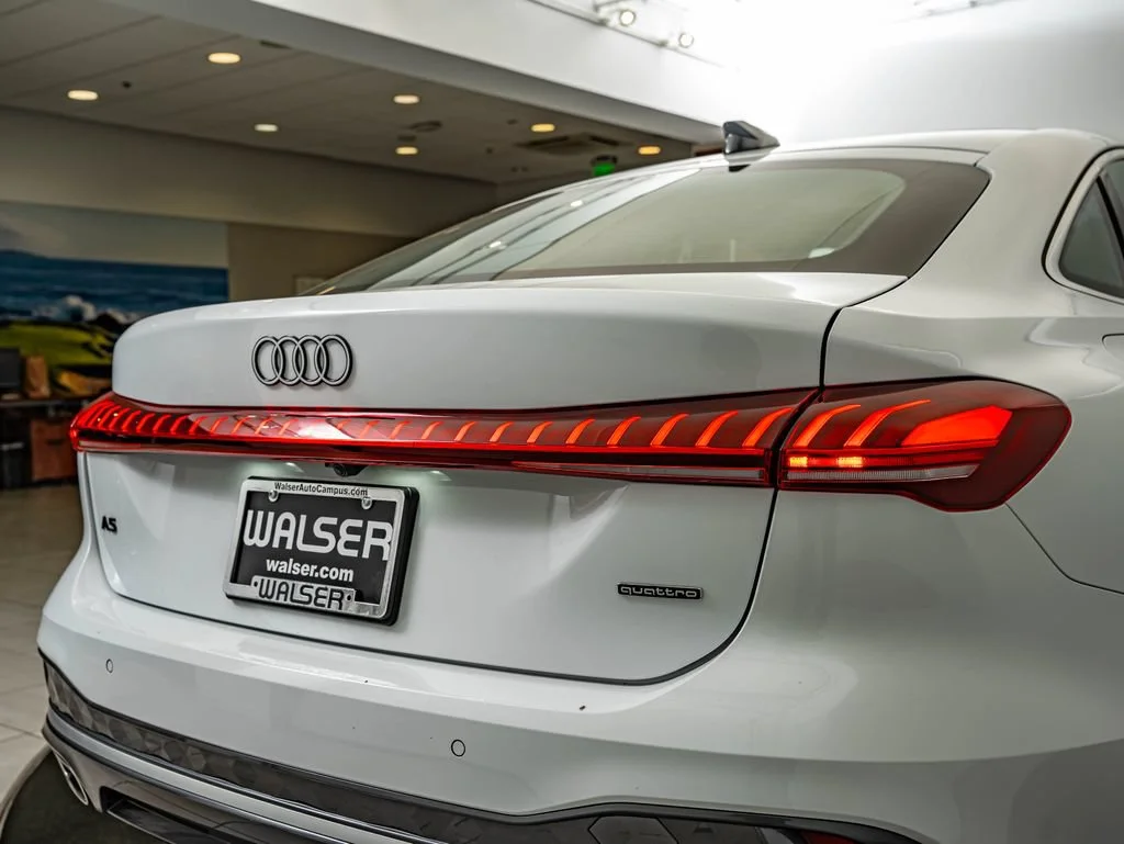 Used 2025 Glacier White Audi 2.0T Premium Plus image 15