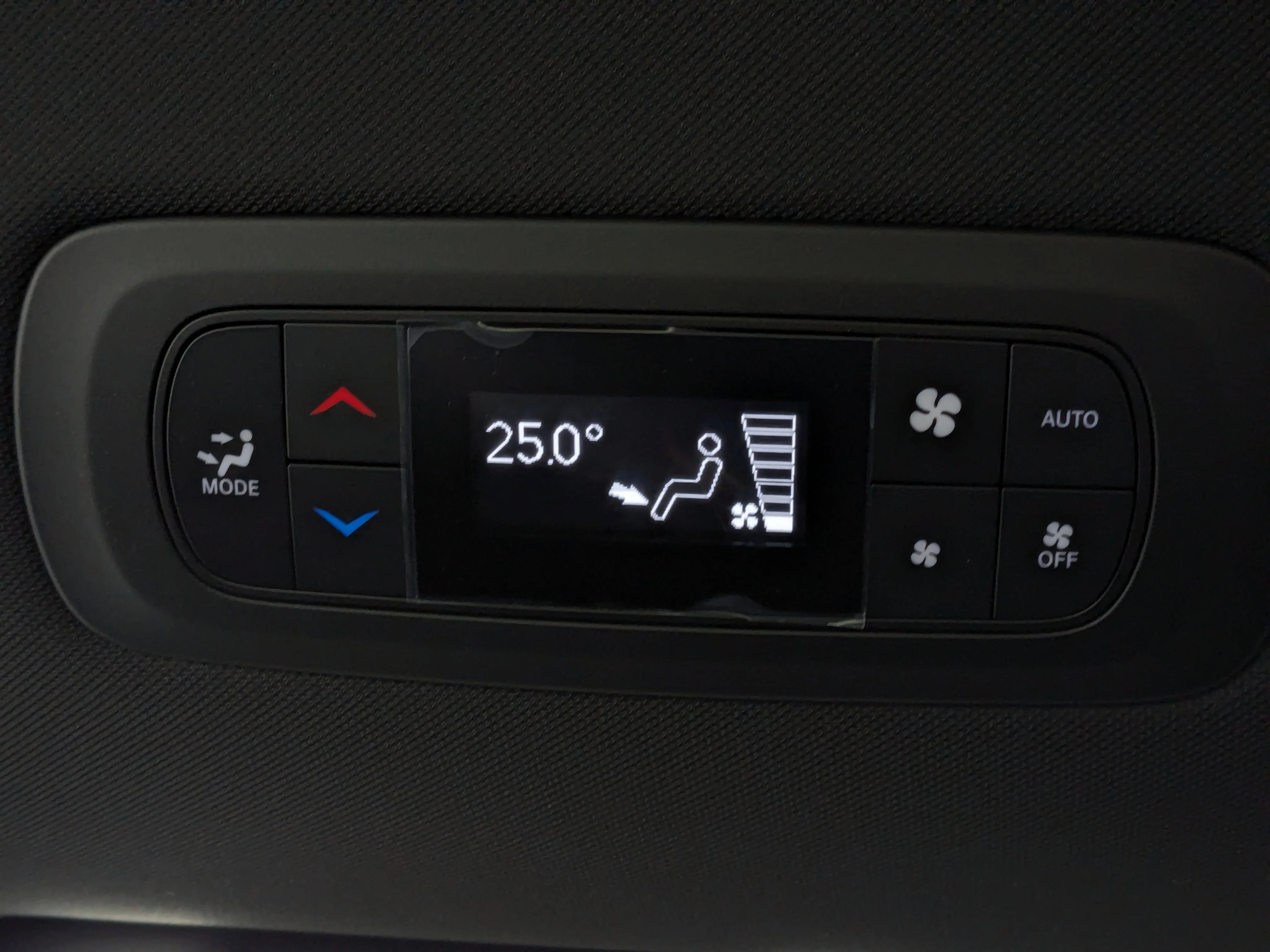 New 2026 White Chrysler SXT - - Customer Preferred Package 27E - Engine Block Heater & More image 27